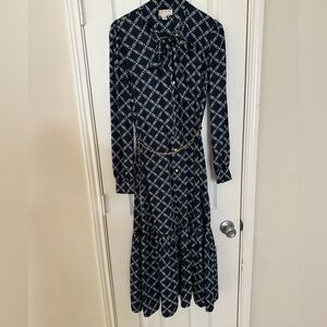 Elegant Navy and White Patterned Dress